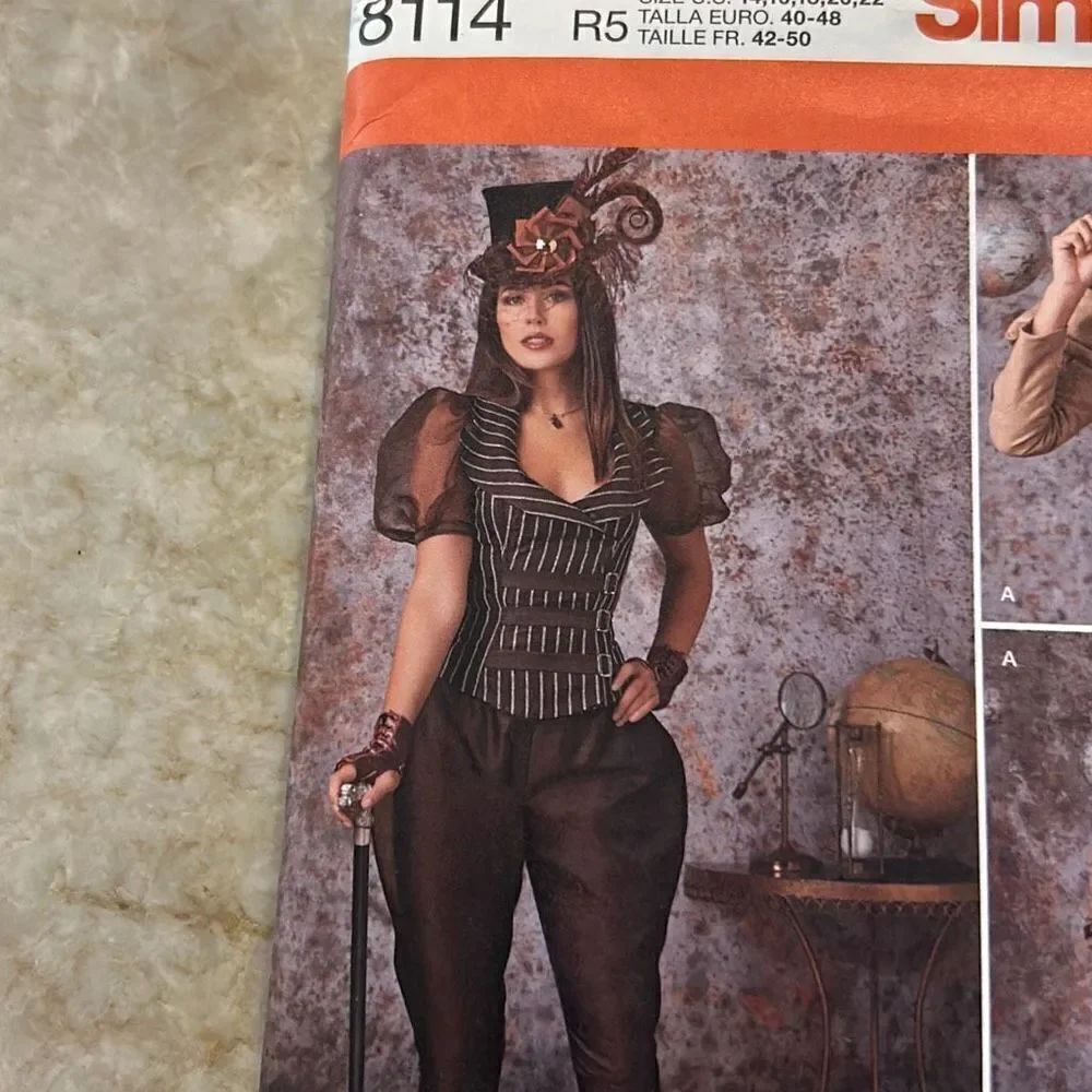 Castlecore Simplicity Fantasy Pattern - Picture 2 of 5
